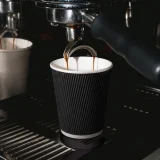 10oz black ripple wall paper cup in use